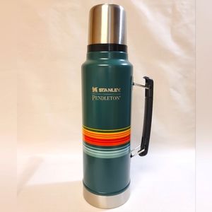 Stanley Pendleton Patterned 1.5 qt Thermos. Mount Rainier Green.